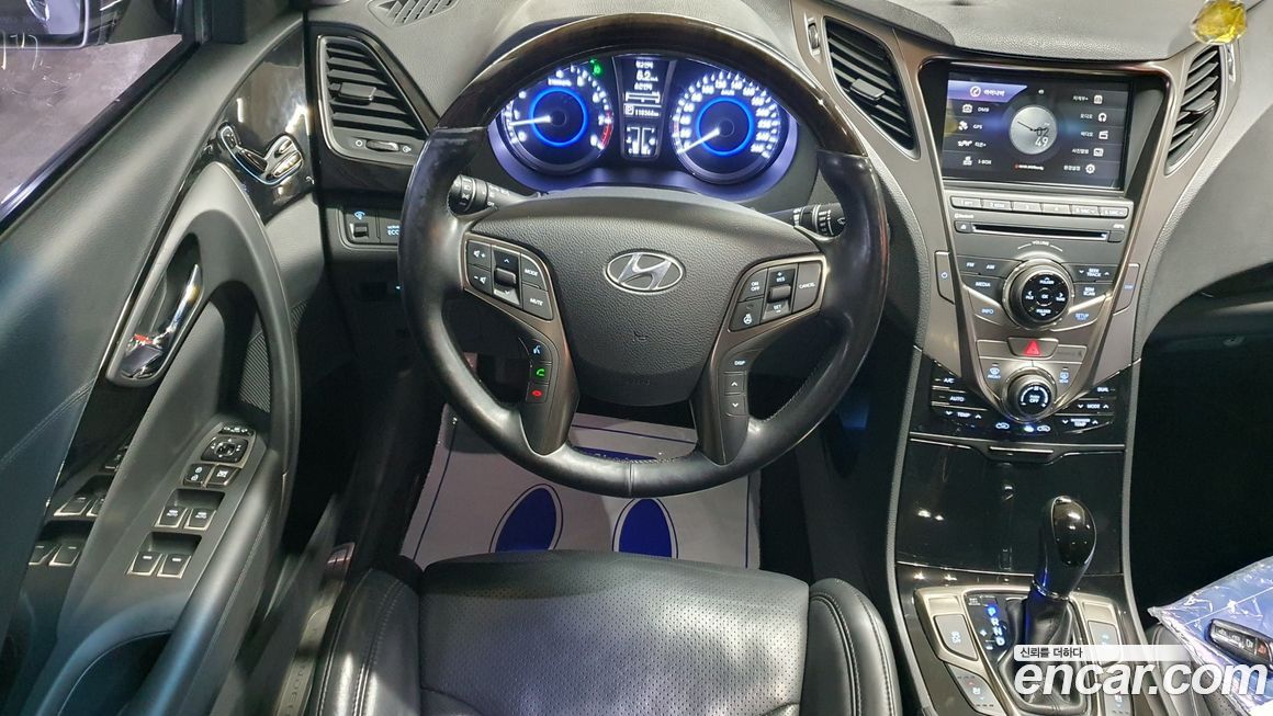 Hyundai Grandeur 2012