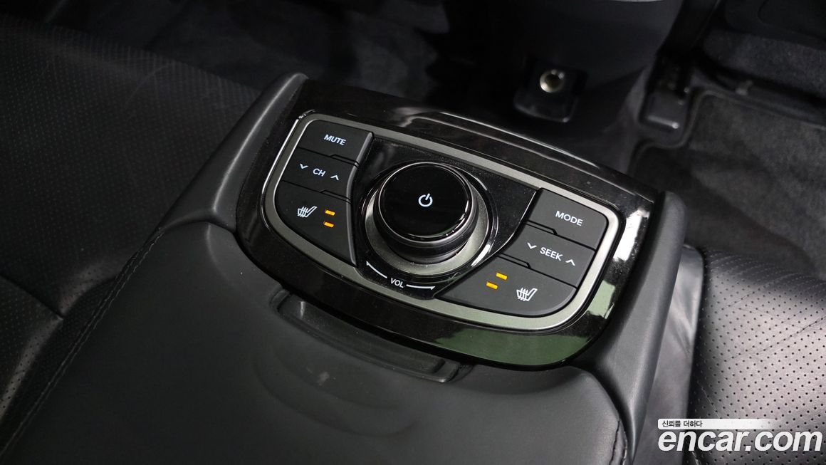 Hyundai Grandeur 2012