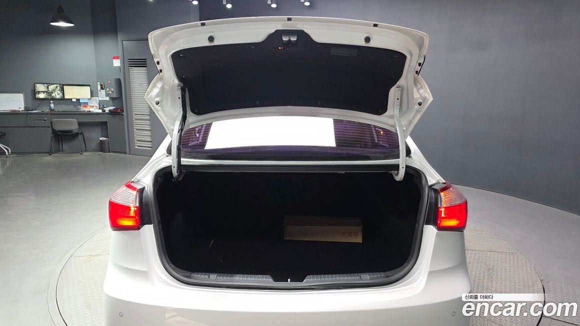 Kia K3 2015