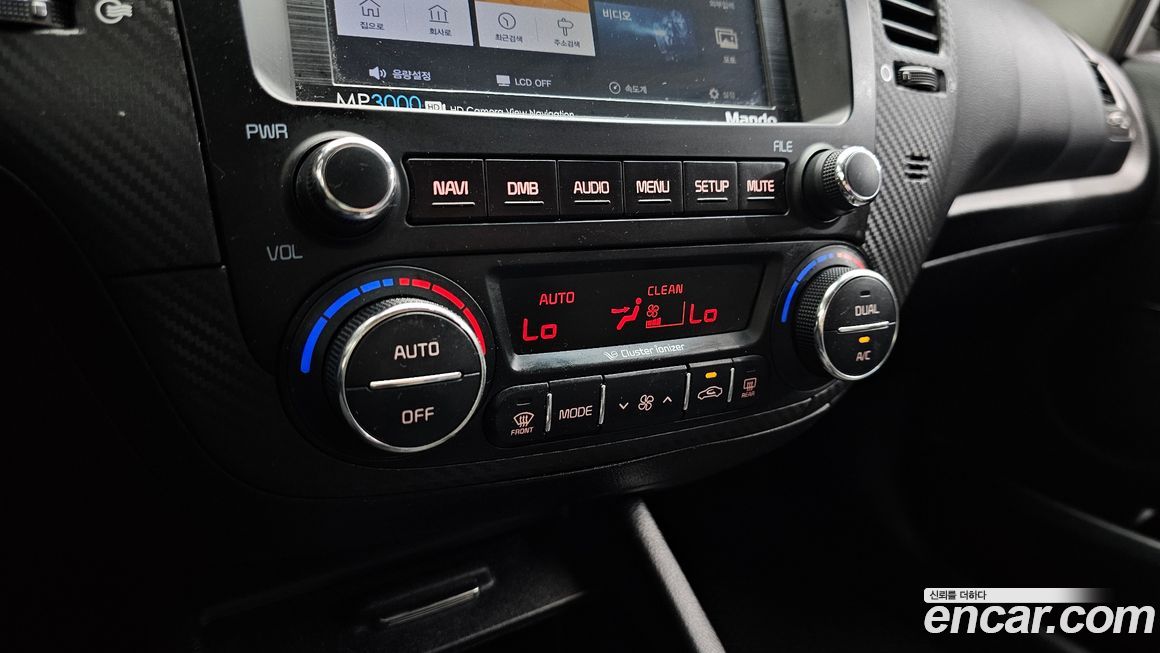 Kia K3 2013