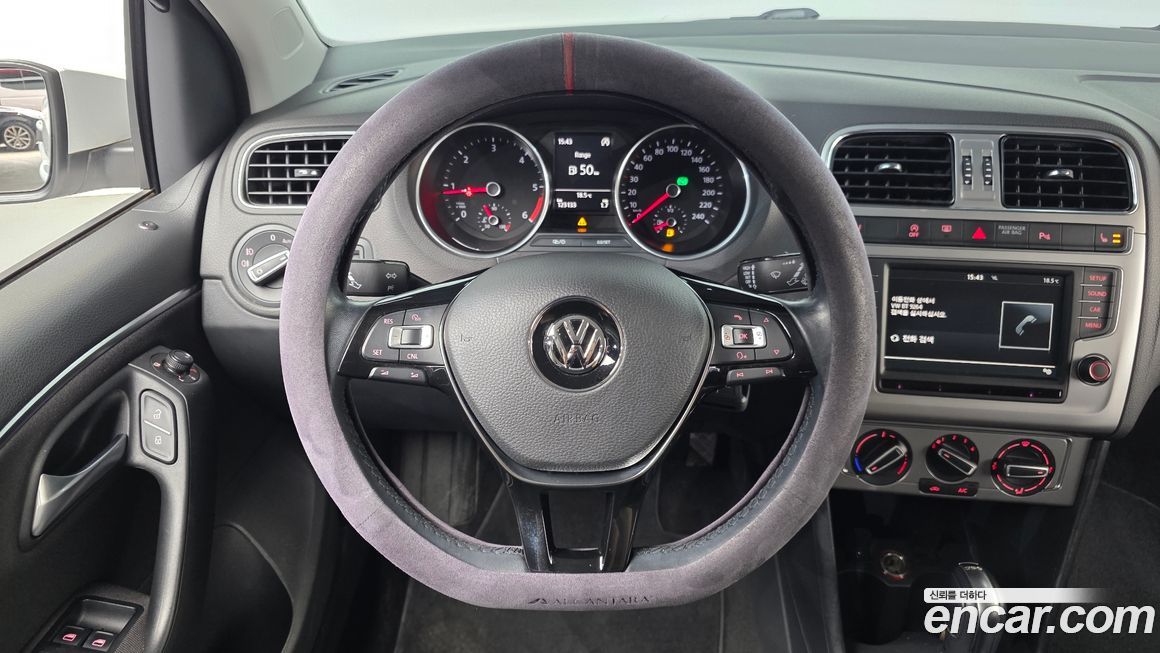 Volkswagen Polo 2016
