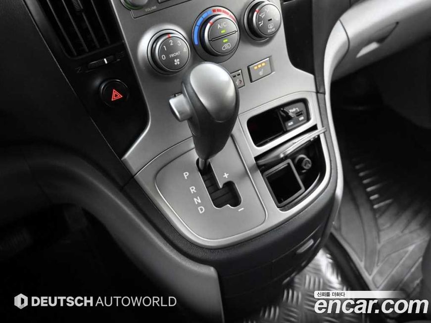 Hyundai Starex 2016