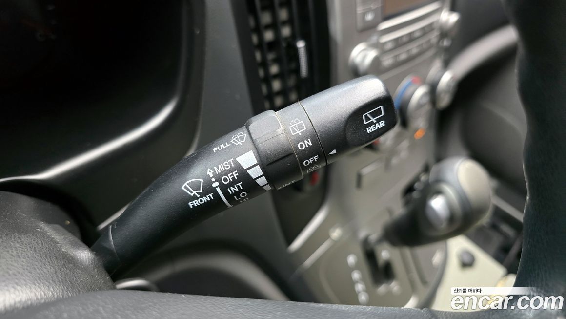 Hyundai Starex 2012