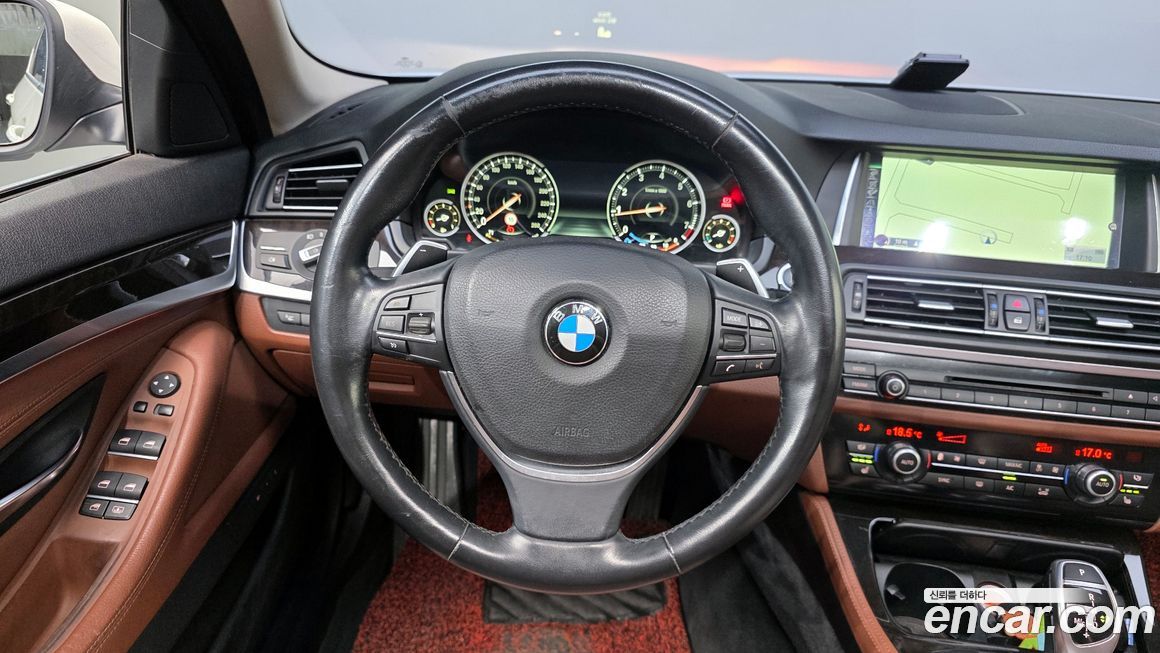 BMW 5-Series 2015