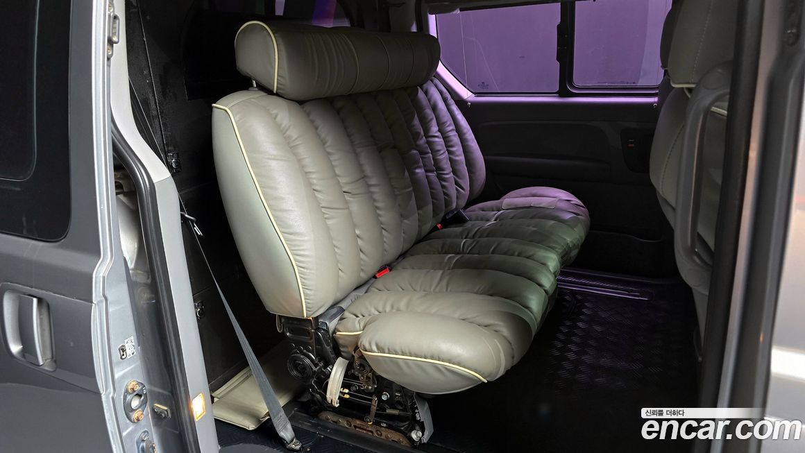 Hyundai Starex 2012