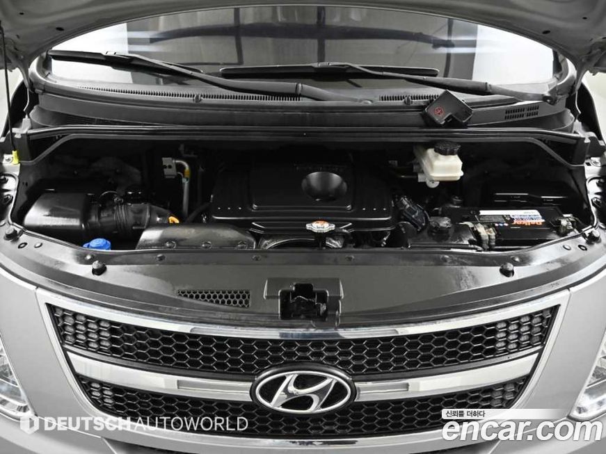 Hyundai Starex 2016