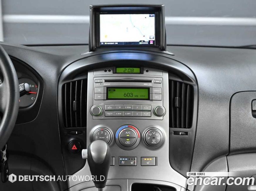 Hyundai Starex 2016