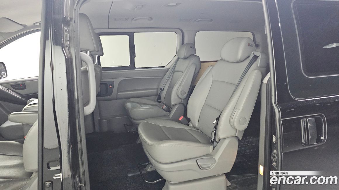 Hyundai Starex 2017