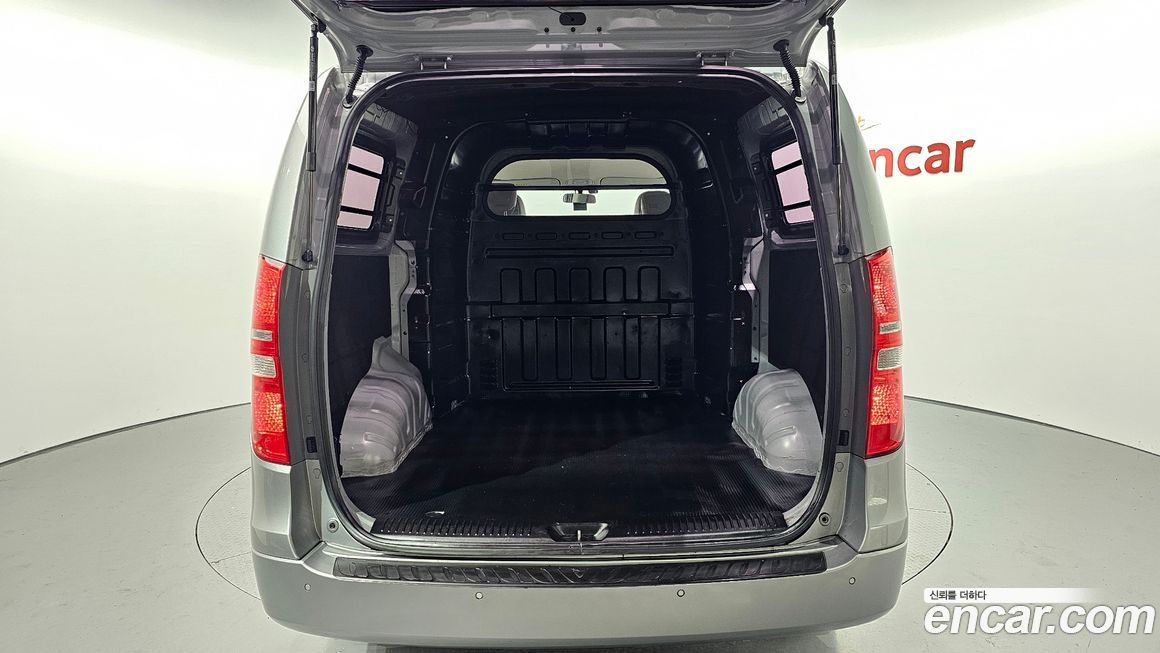 Hyundai Starex 2017