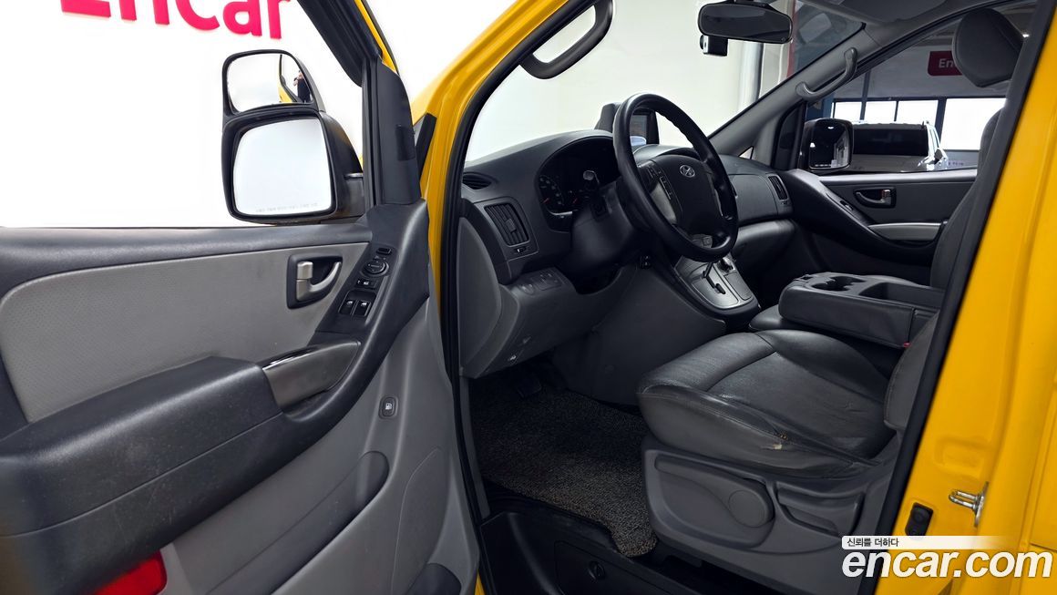 Hyundai Starex 2015
