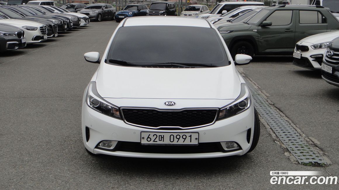 Kia K3 2016