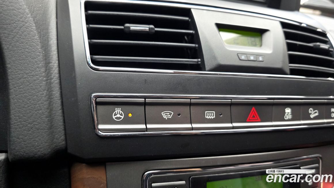 KG_Mobility_Ssangyong Rexton 2016