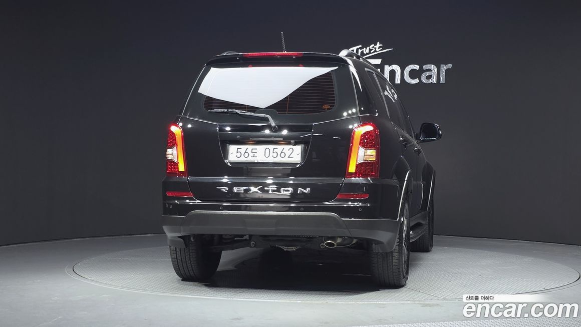 KG_Mobility_Ssangyong Rexton 2016