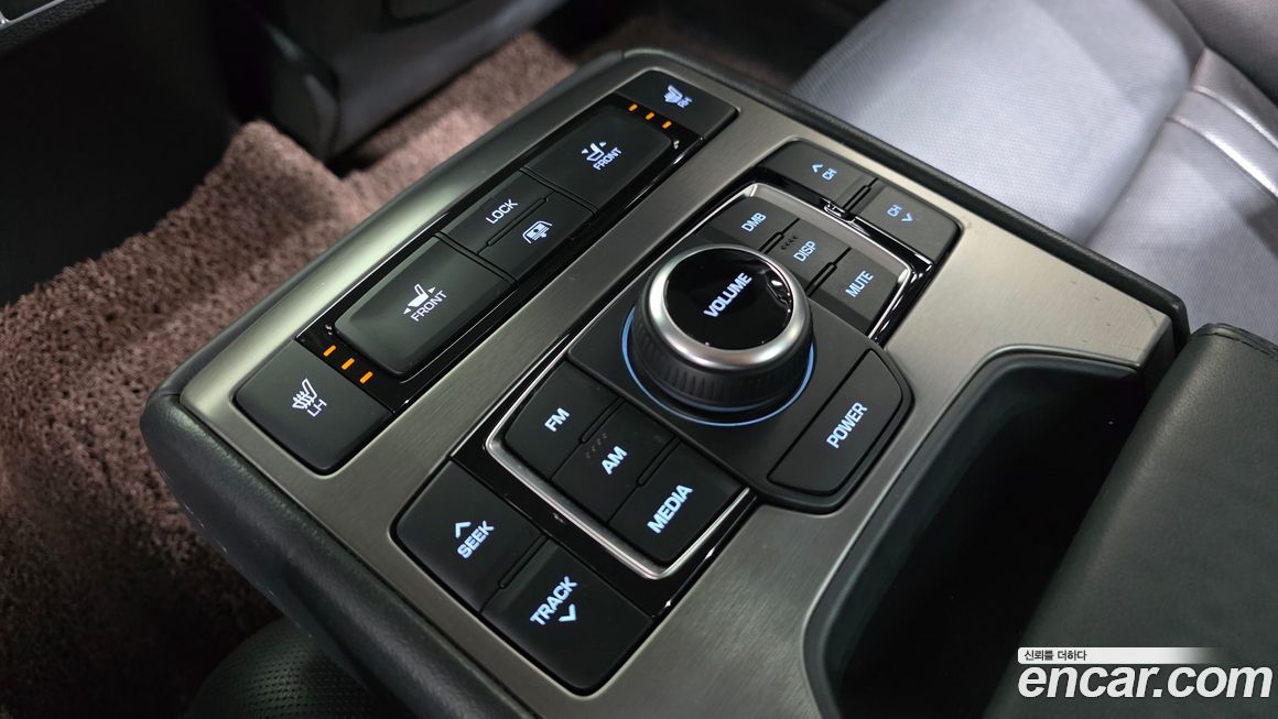 Hyundai Genesis 2014