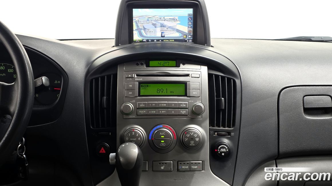 Hyundai Starex 2015