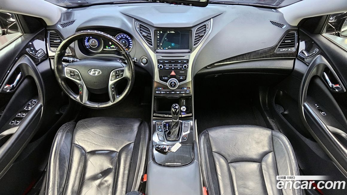 Hyundai Grandeur 2016