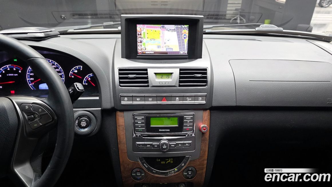 KG_Mobility_Ssangyong Rexton 2016