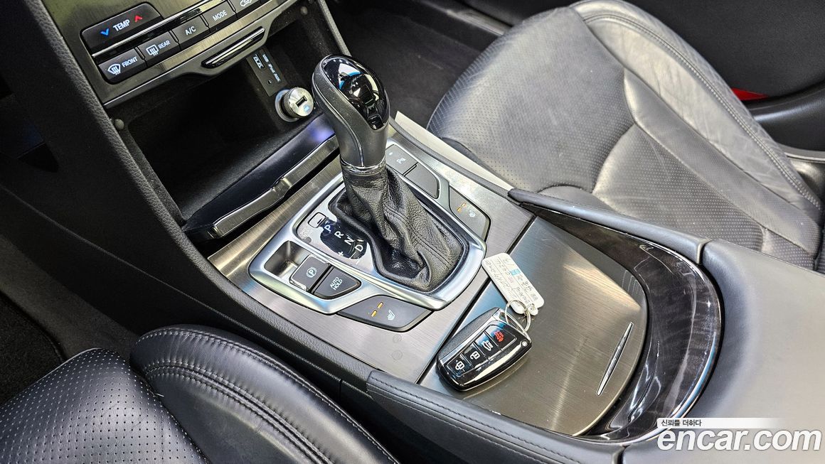 Hyundai Grandeur 2016