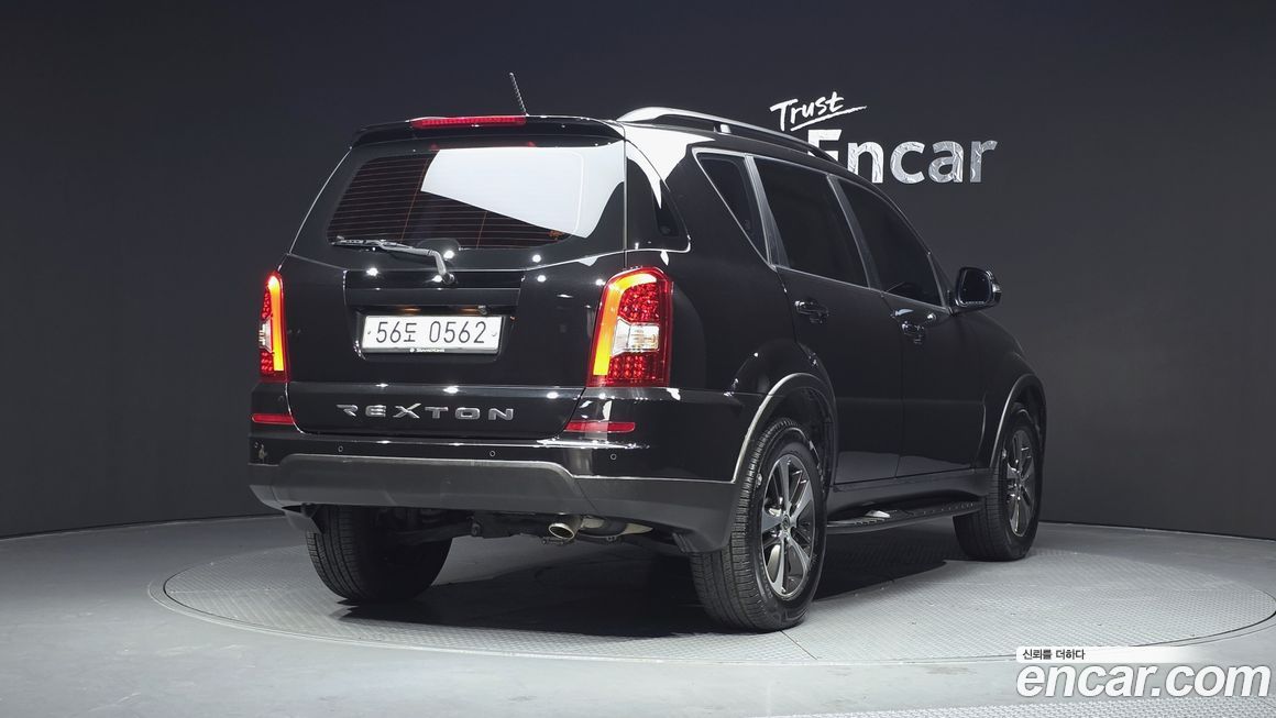 KG_Mobility_Ssangyong Rexton 2016