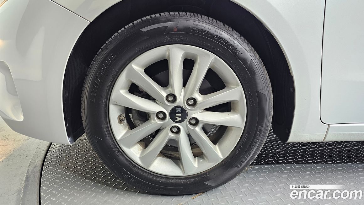 Kia K3 2017