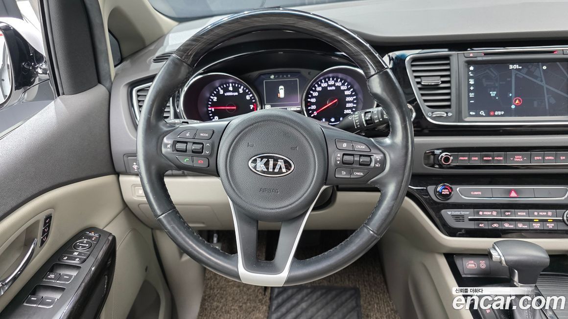 Kia Canival 2017