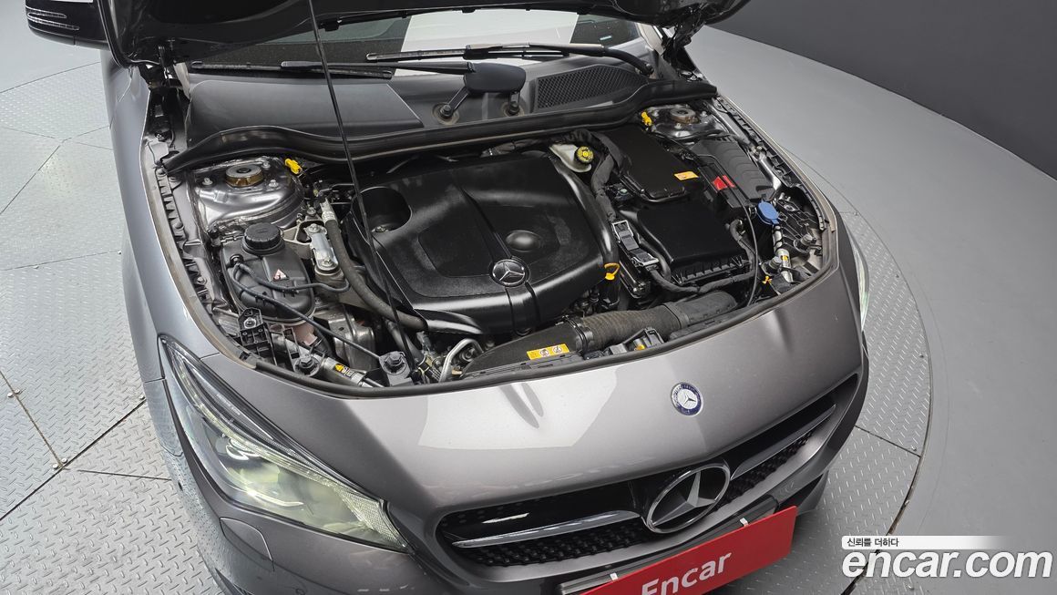 Mercedes-Benz CLA-Class 2015
