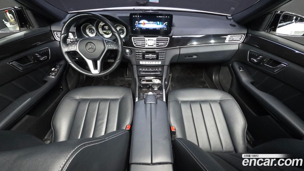 Mercedes-Benz E-Class 2015