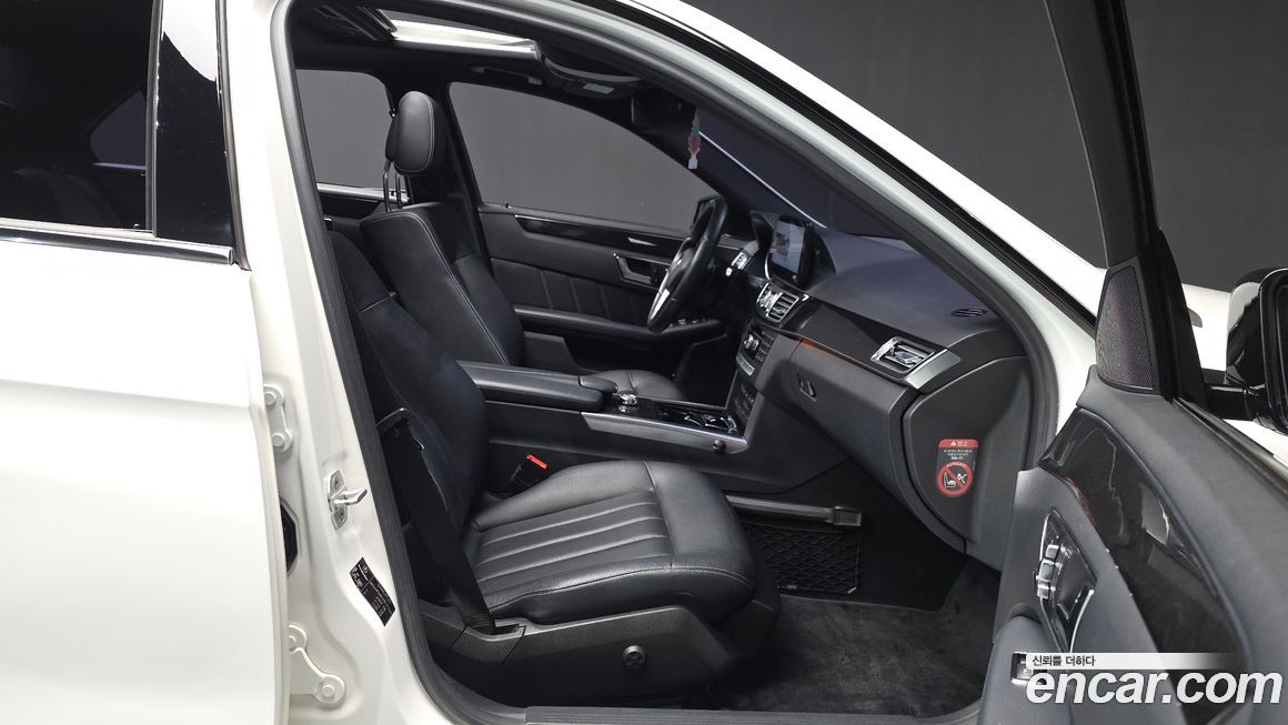 Mercedes-Benz E-Class 2015