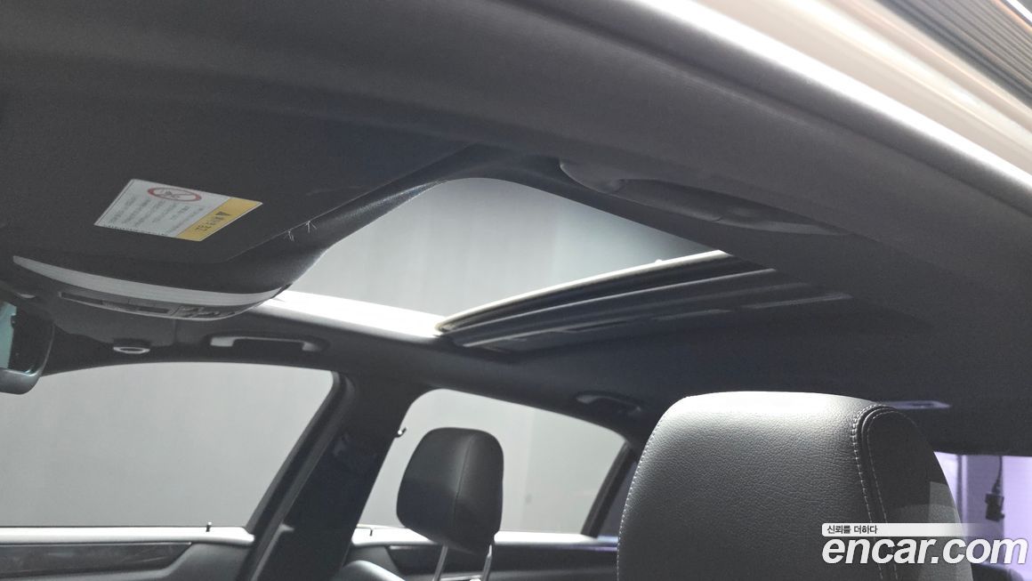Mercedes-Benz E-Class 2015