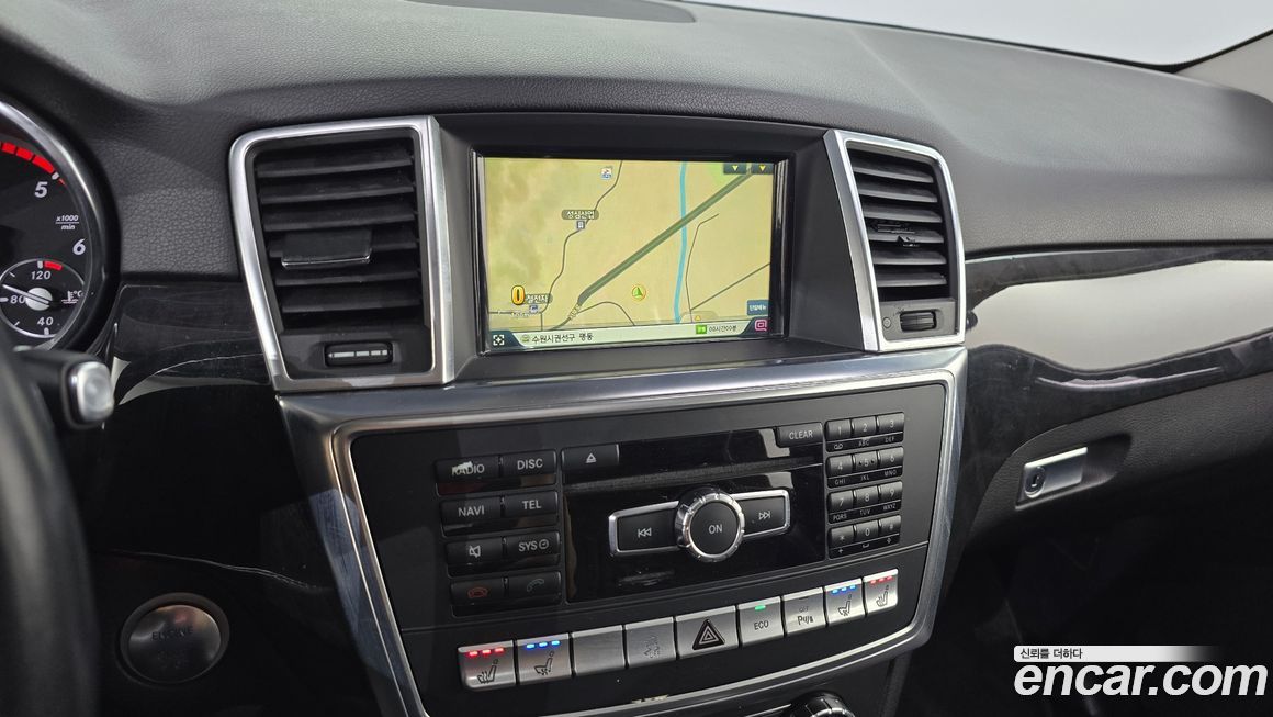 Mercedes-Benz M-class 2013