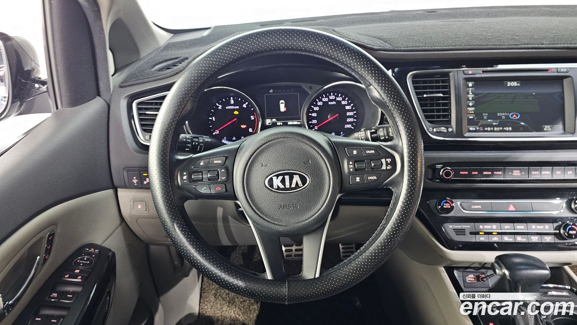 Kia Canival 2017