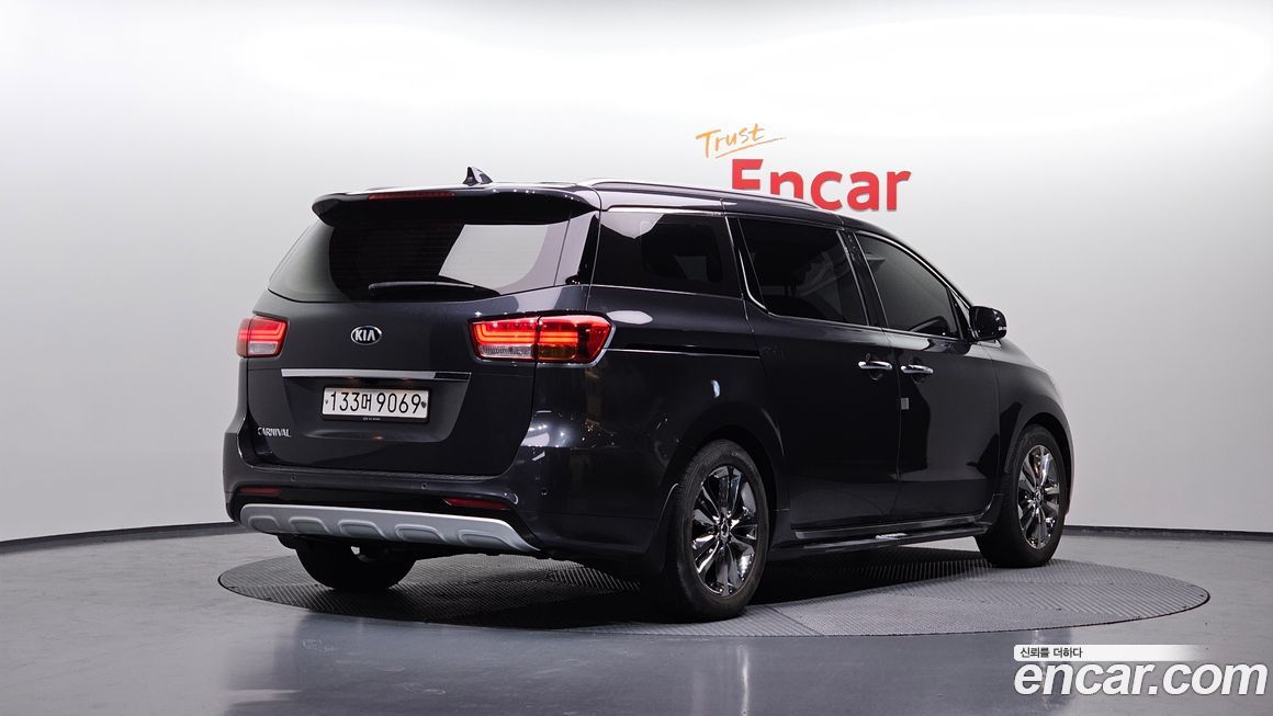 Kia Canival 2017