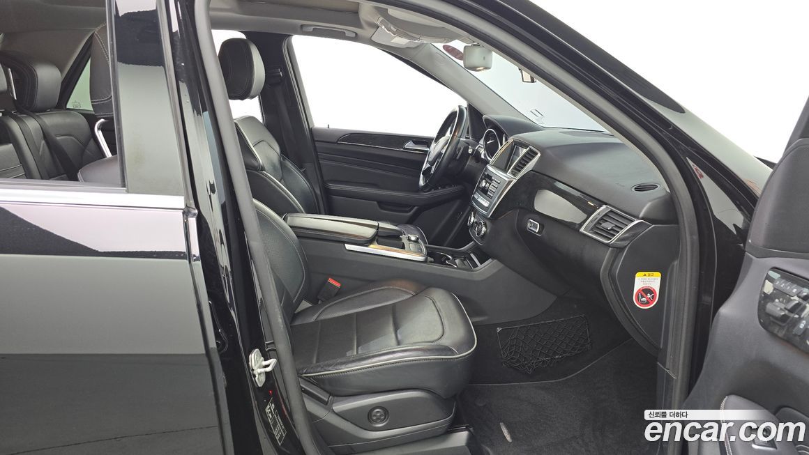 Mercedes-Benz M-class 2013