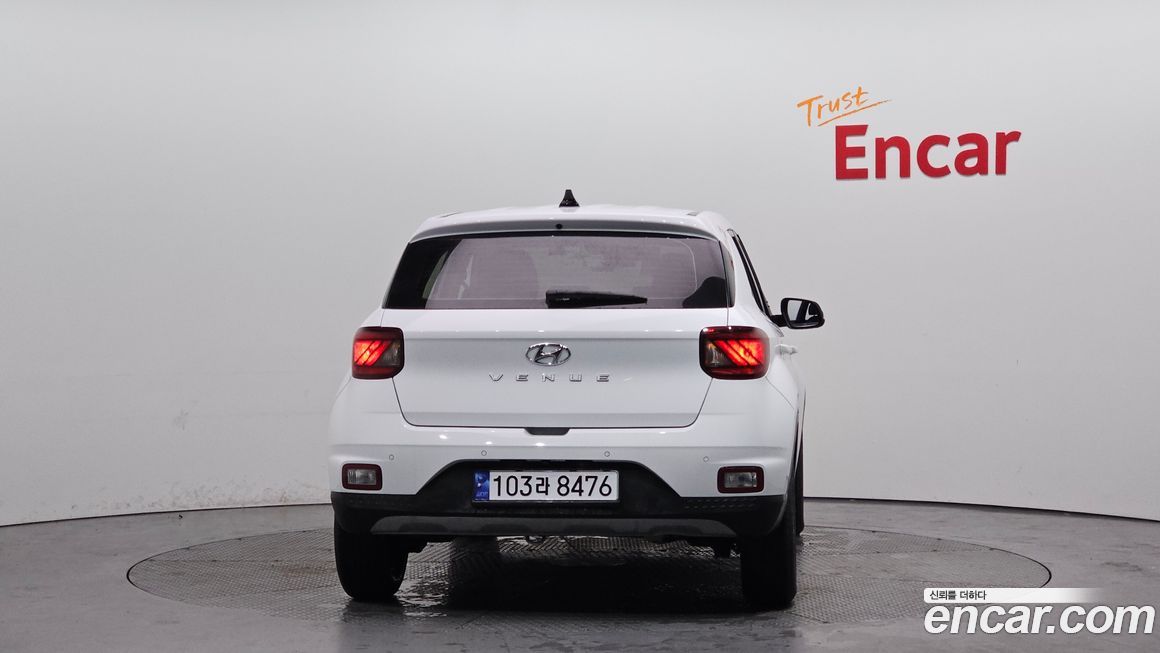 Hyundai Venue 2021