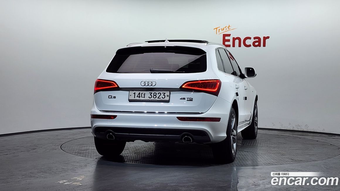 Audi Q5 2015