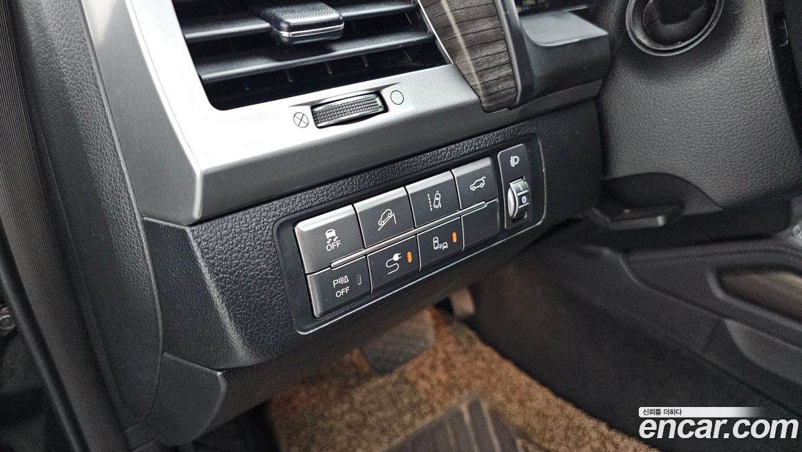 KG_Mobility_Ssangyong Rexton 2019