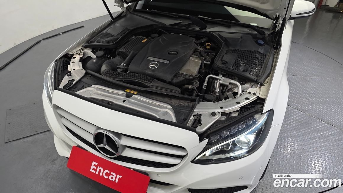 Mercedes-Benz C-Class 2017