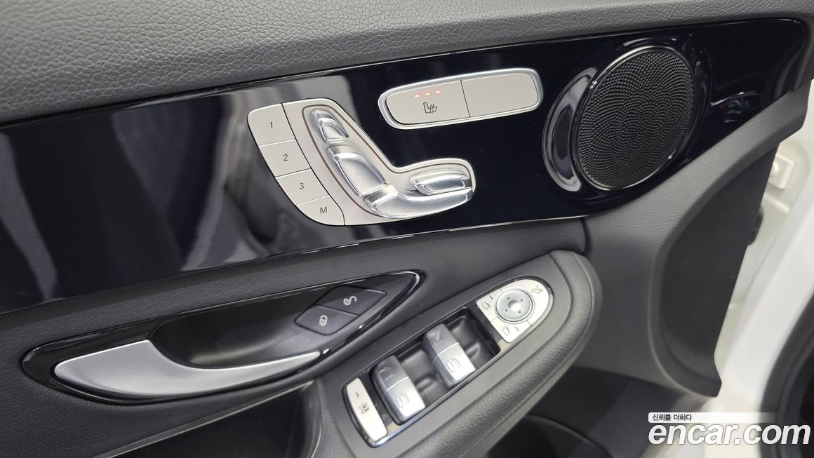 Mercedes-Benz C-Class 2017