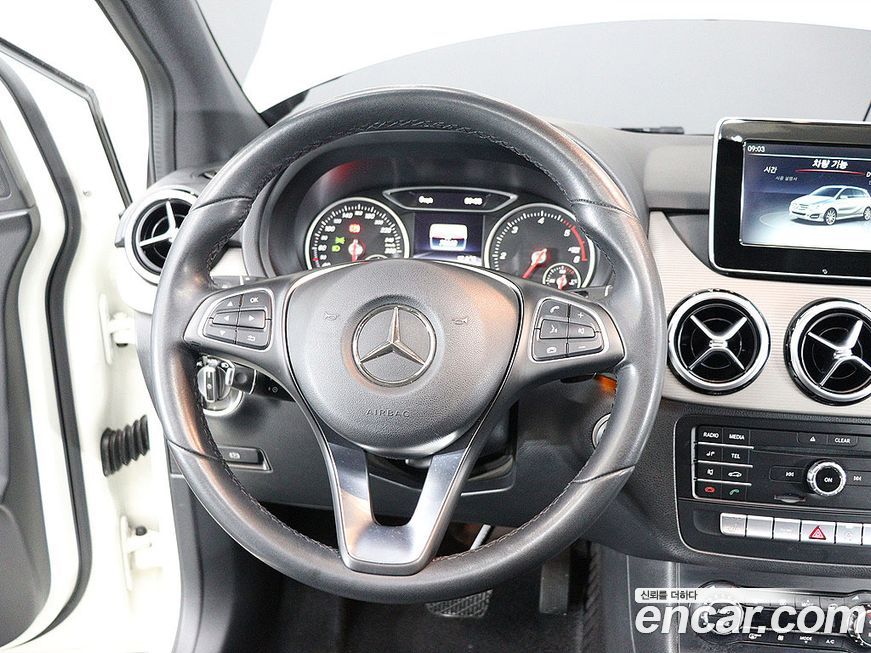 Mercedes-Benz B-Class 2018