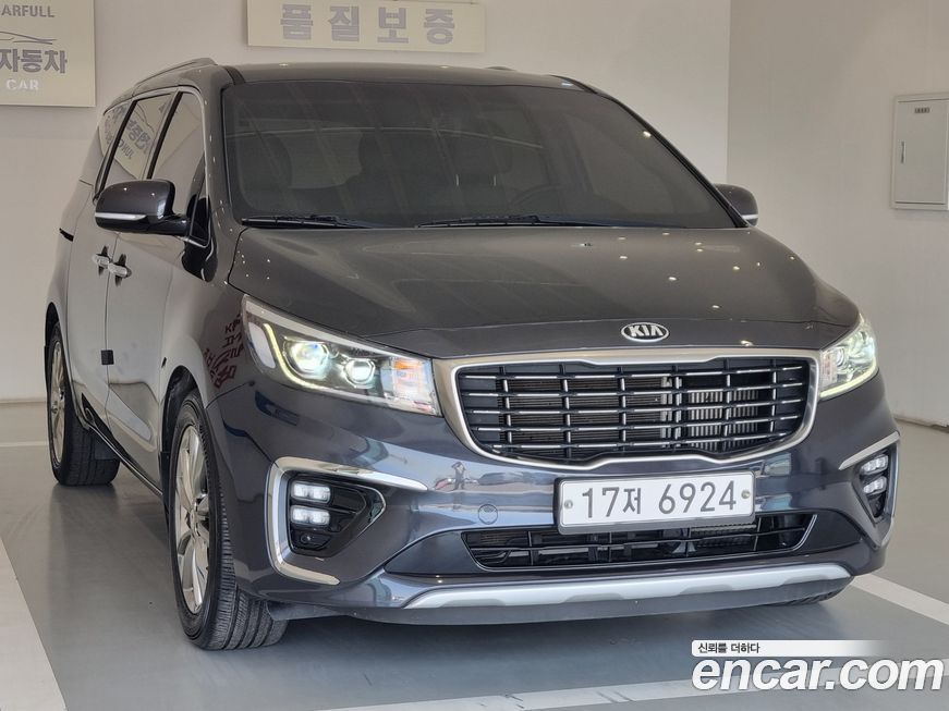 Kia Canival 2019