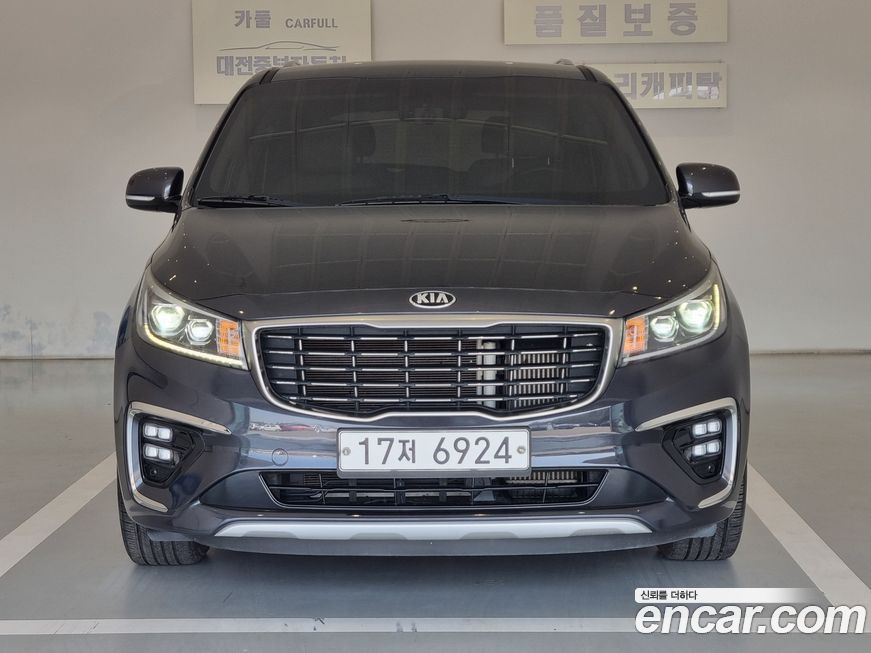 Kia Canival 2019