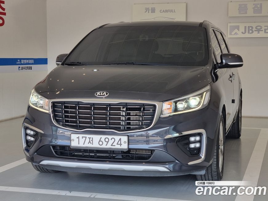 Kia Canival 2019