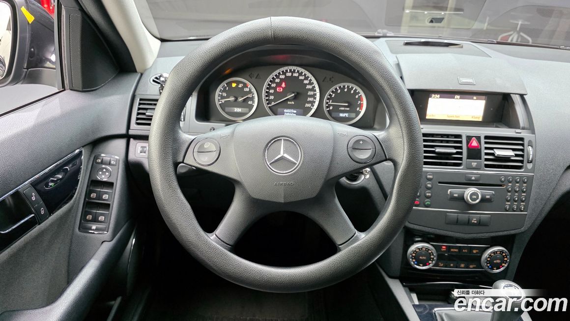 Mercedes-Benz C-Class 2008