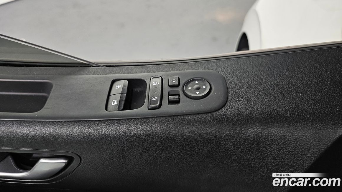 Hyundai Staria 2023