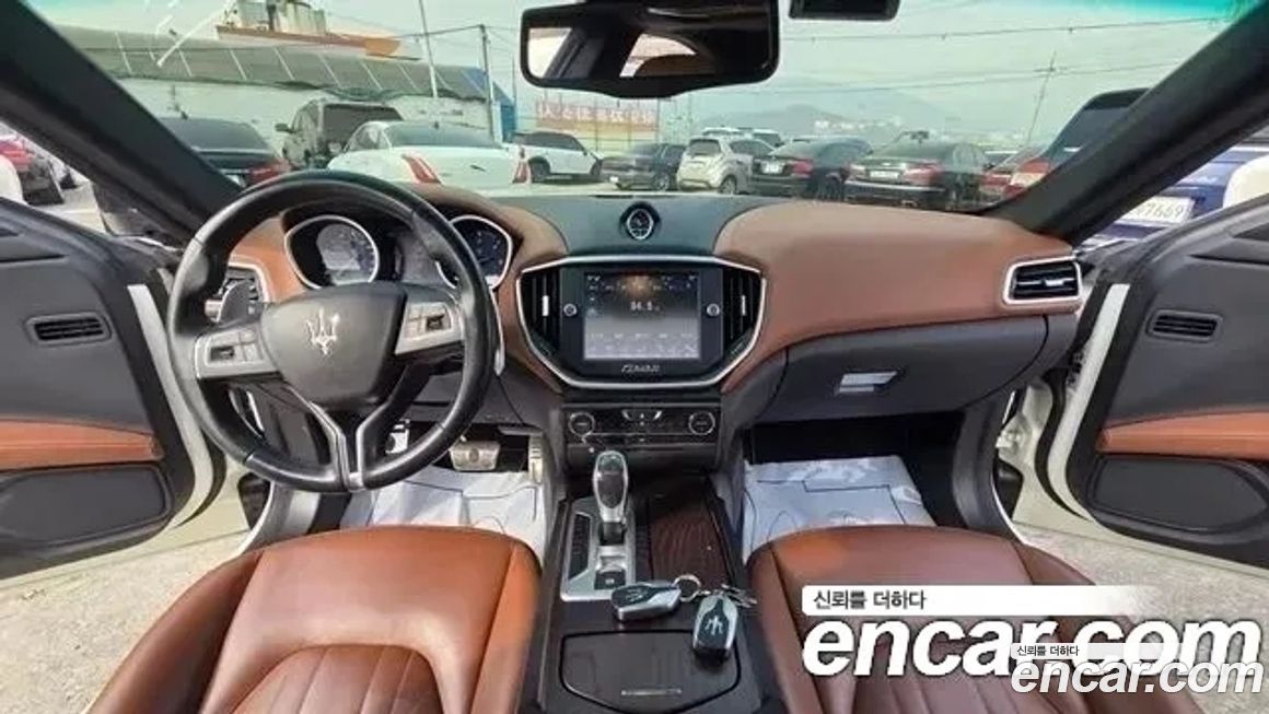 Maserati Ghibli 2016