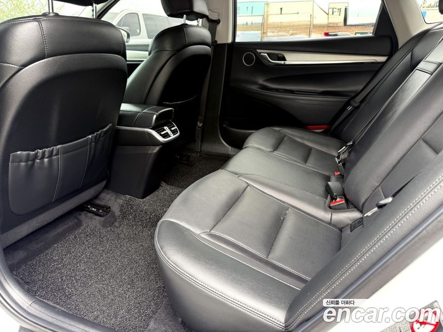 Hyundai Grandeur 2020