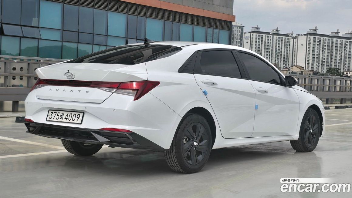 Hyundai AVANTE 2023