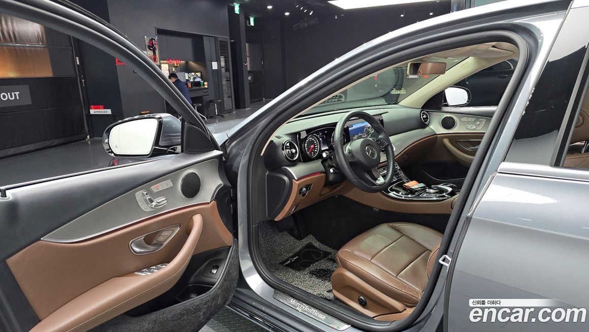 Mercedes-Benz E-Class 2018