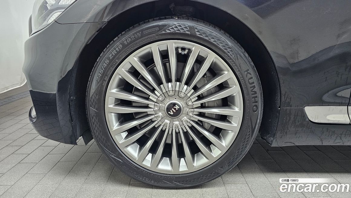 Kia K9 2019