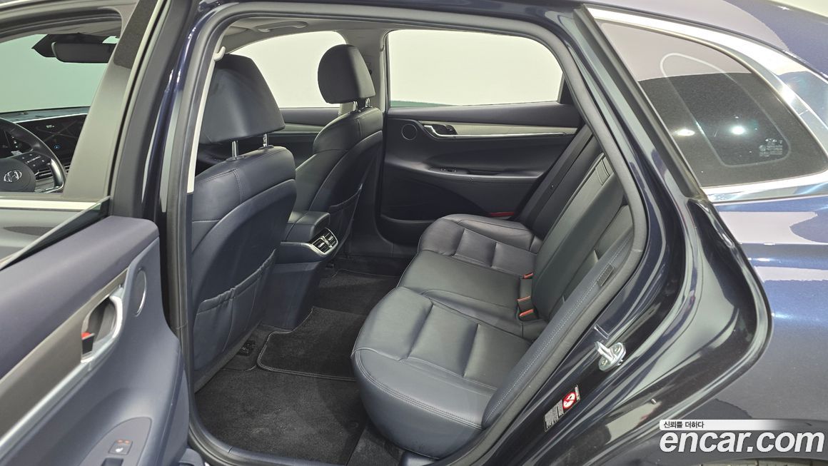 Hyundai Grandeur 2020